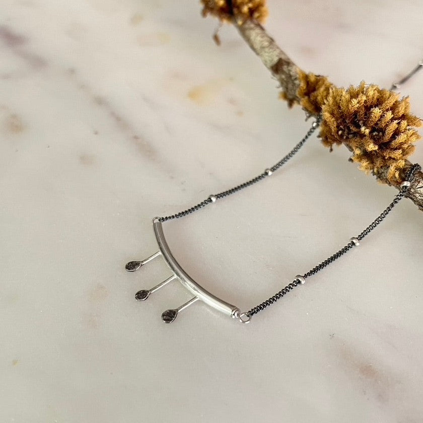 Paddle Arch Necklace