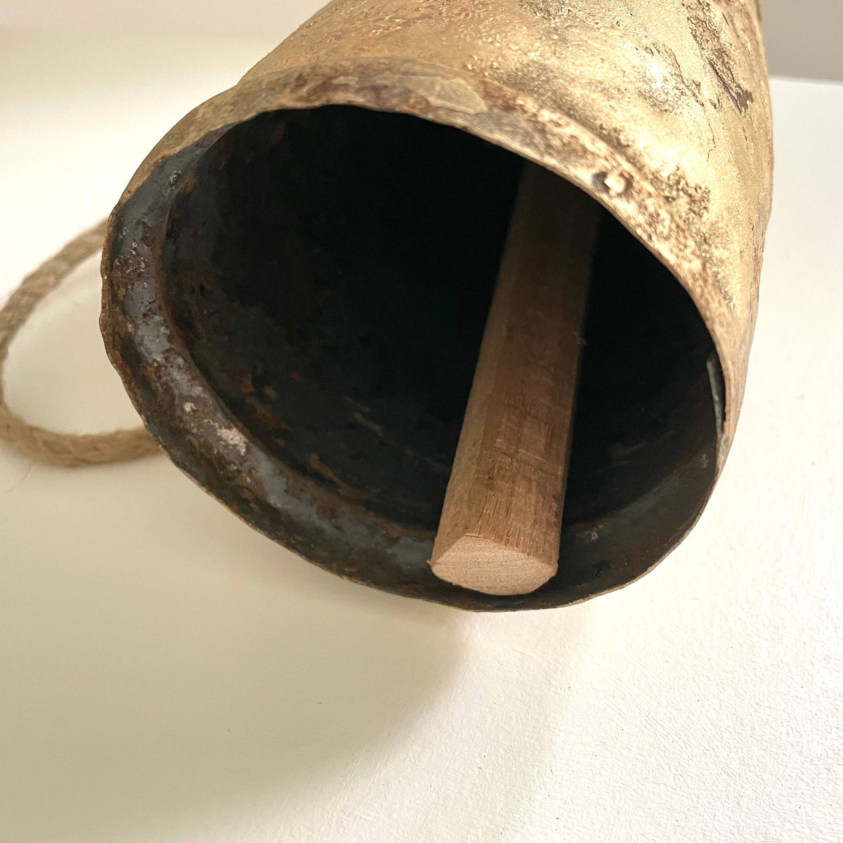 8&quot; rustic tin brass finish bell w/ wood striker jute hanger