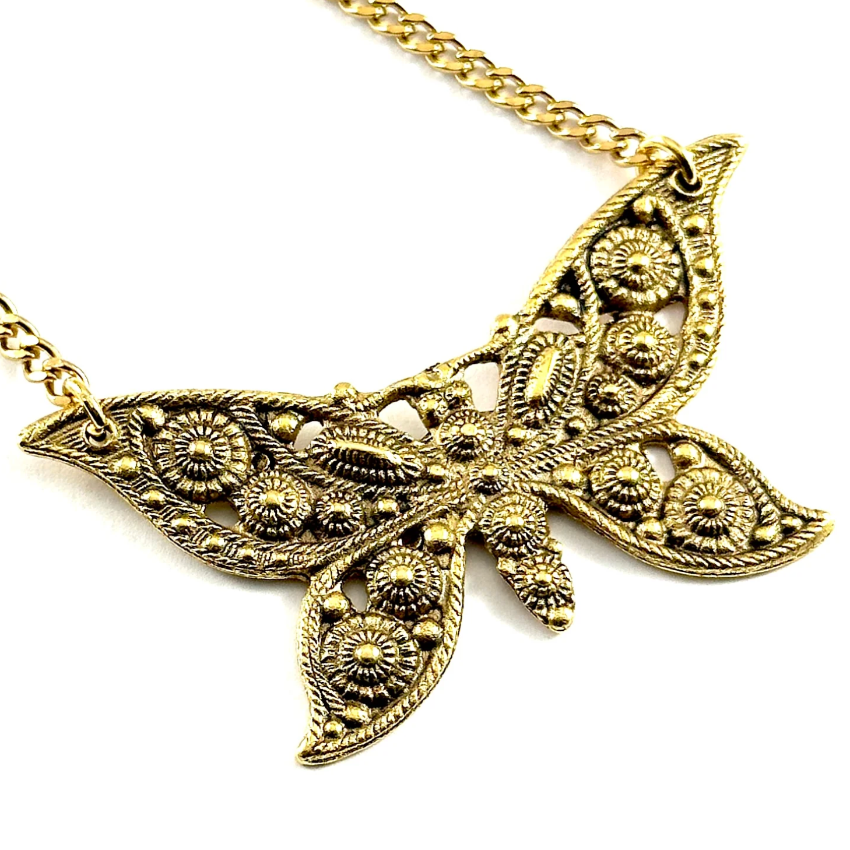 cast-gold-butterfly-necklace